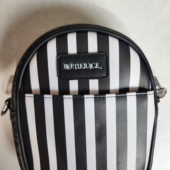NWT Buckle Down Horror Movie Vegan Leather Beetlejuice Chibi Mini Crossbody Bag - Picture 10 of 16